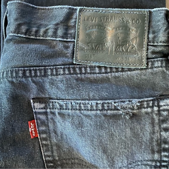 Men’s Levi’s 514 Straight Fit Black Distressed Jeans Size 33 x 32 - Picture 7 of 12